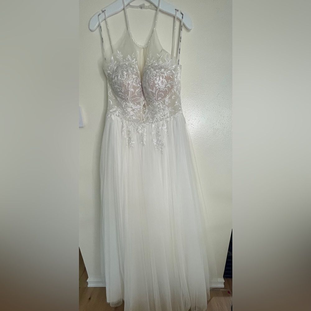 Stella York White Bridal Gown Sz. US 14